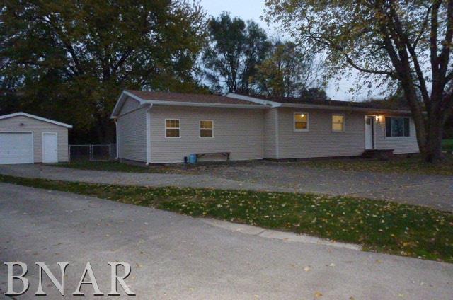 9967 Madison Park Rd., Clinton, IL 61727