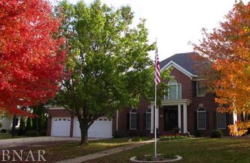 1805 Hackberry, Bloomington, IL 61704