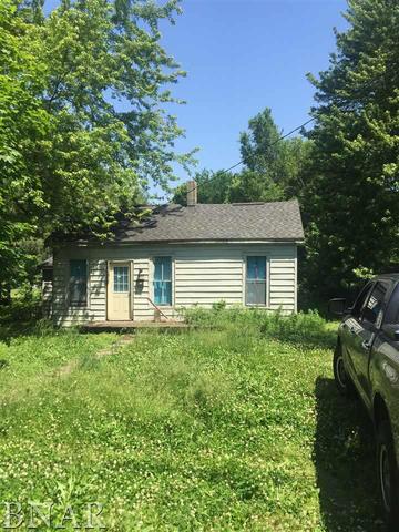 914 E Lafayette Ave., Jacksonville, IL 62650