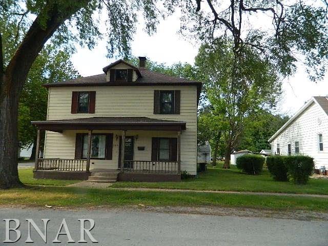 703 E Webster St., Clinton, IL 61727