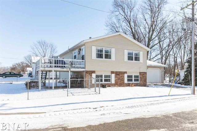 205 N Poland St., Heyworth, IL 61745