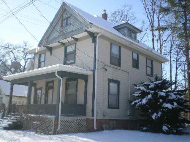 103 S Clayton St., Bloomington, IL 61701