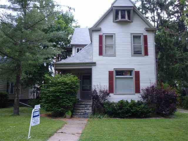 1220 E Washington St., Bloomington, IL 61701