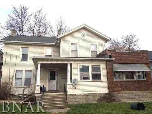 304 E Mulberry St., Bloomington, IL 61701