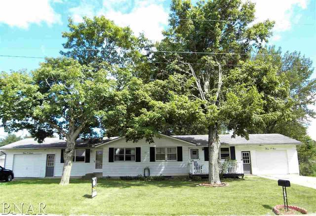 307 & 30 S Juliana St., Mackinaw, IL 61755