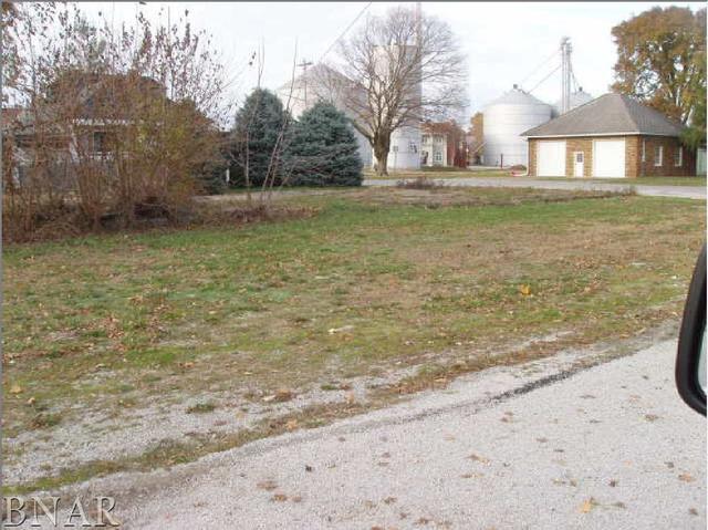 207 Center St., Mclean, IL 61754