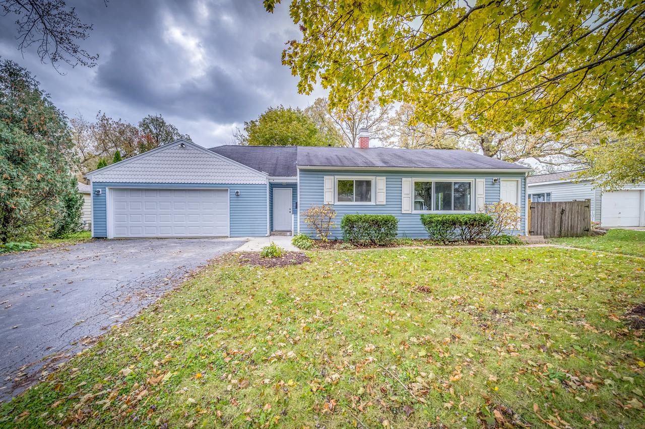 23 Pamela Rd., Lake Zurich, IL 60047