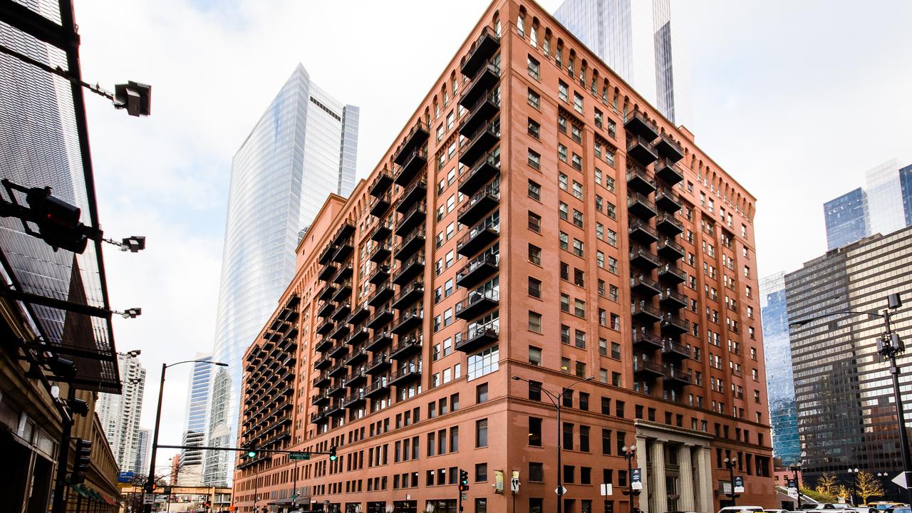 165 N Canal St. #708, Chicago, IL 60606