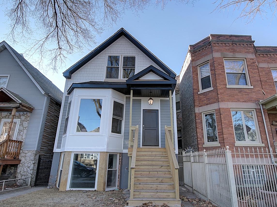 3712 N Hermitage Ave., Chicago, IL 60613