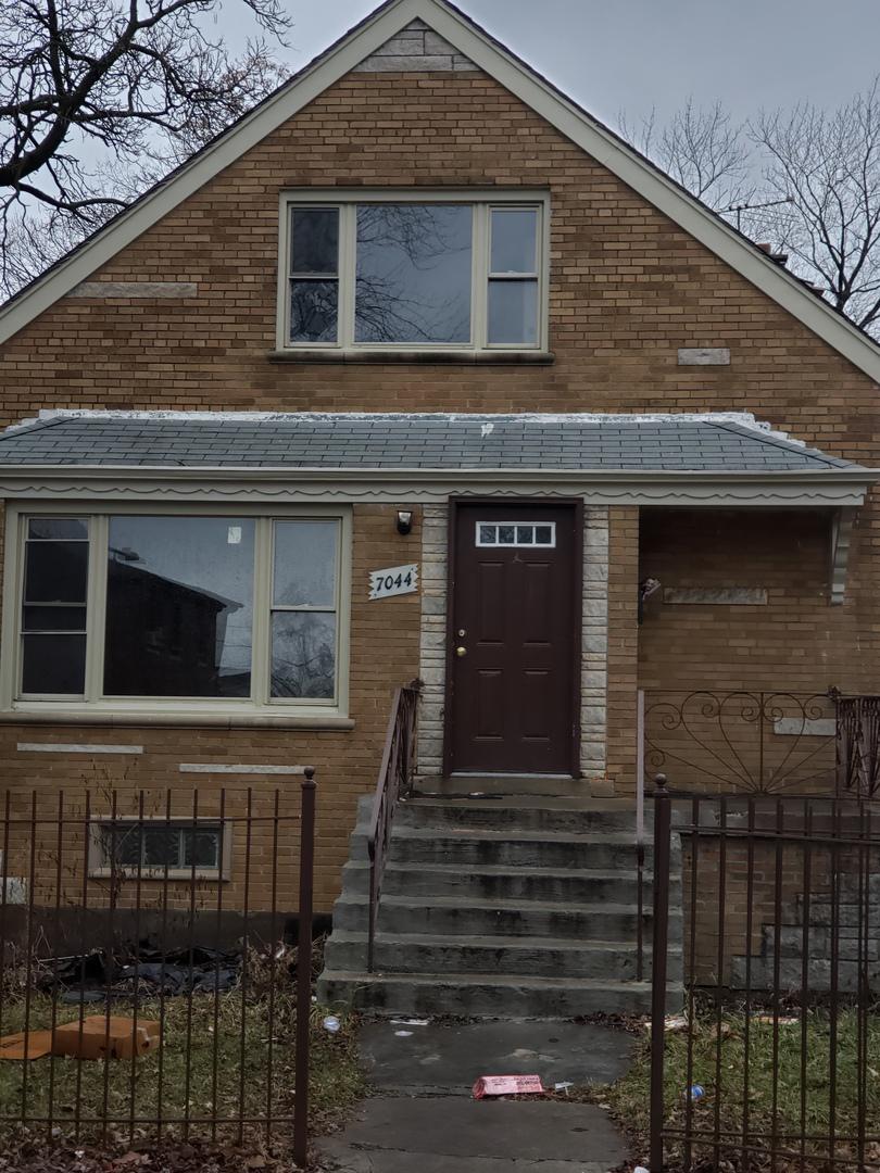 7044 S Honore St., Chicago, IL 60636