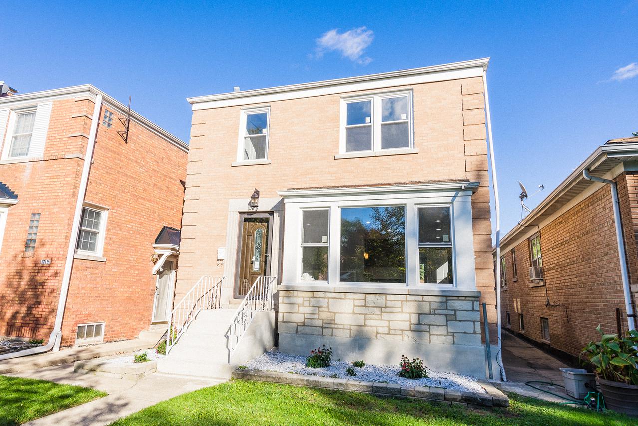 1717 N Sayre Ave., Chicago, IL 60707