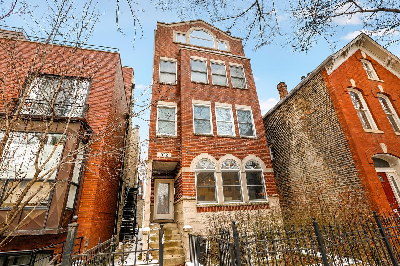 922 N Wood St. #1, Chicago, IL 60622