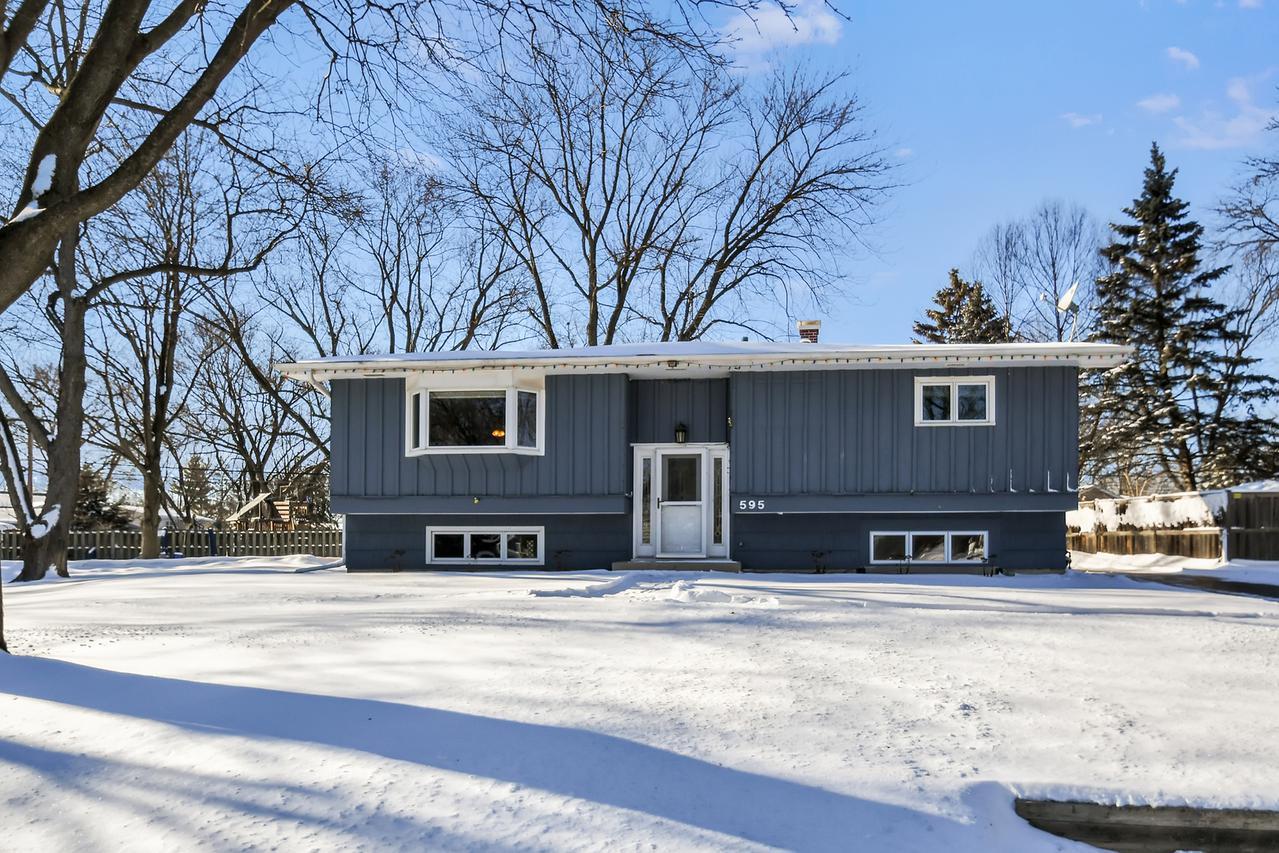 595 Inverness Rd., Lisle, IL 60532