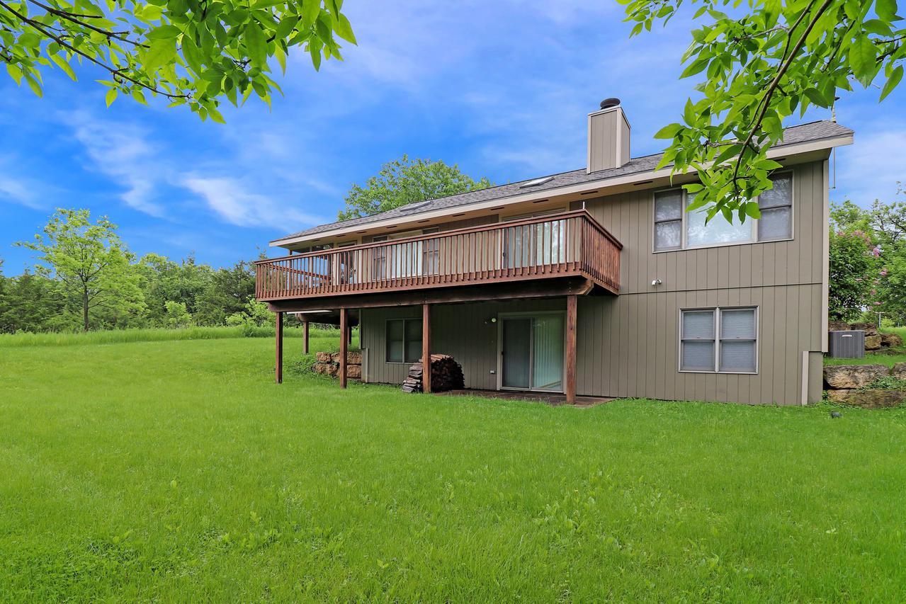 17 W Cemetery Ridge Rd., Galena, IL 61036