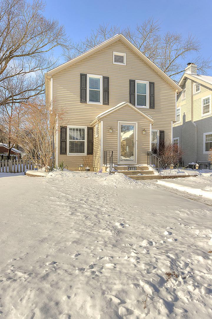 2122 Oxford St., Rockford, IL 61103