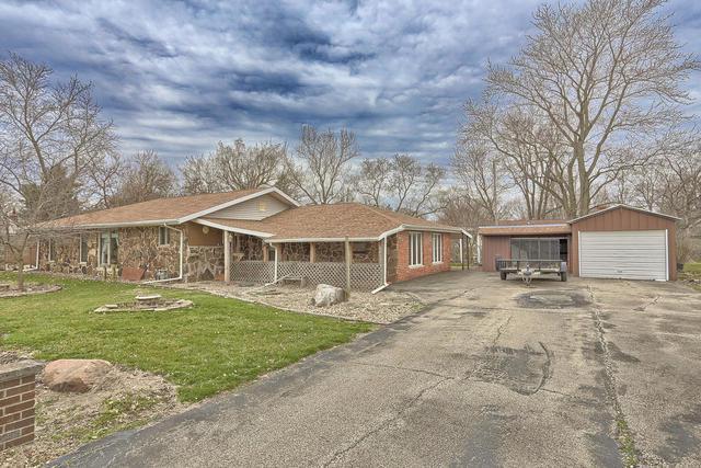 601 N High St., Bement, IL 61813