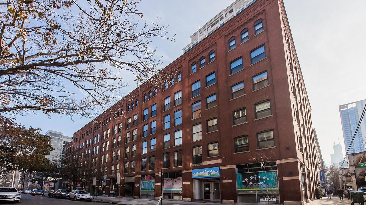 225 W Huron St. #314, Chicago, IL 60654