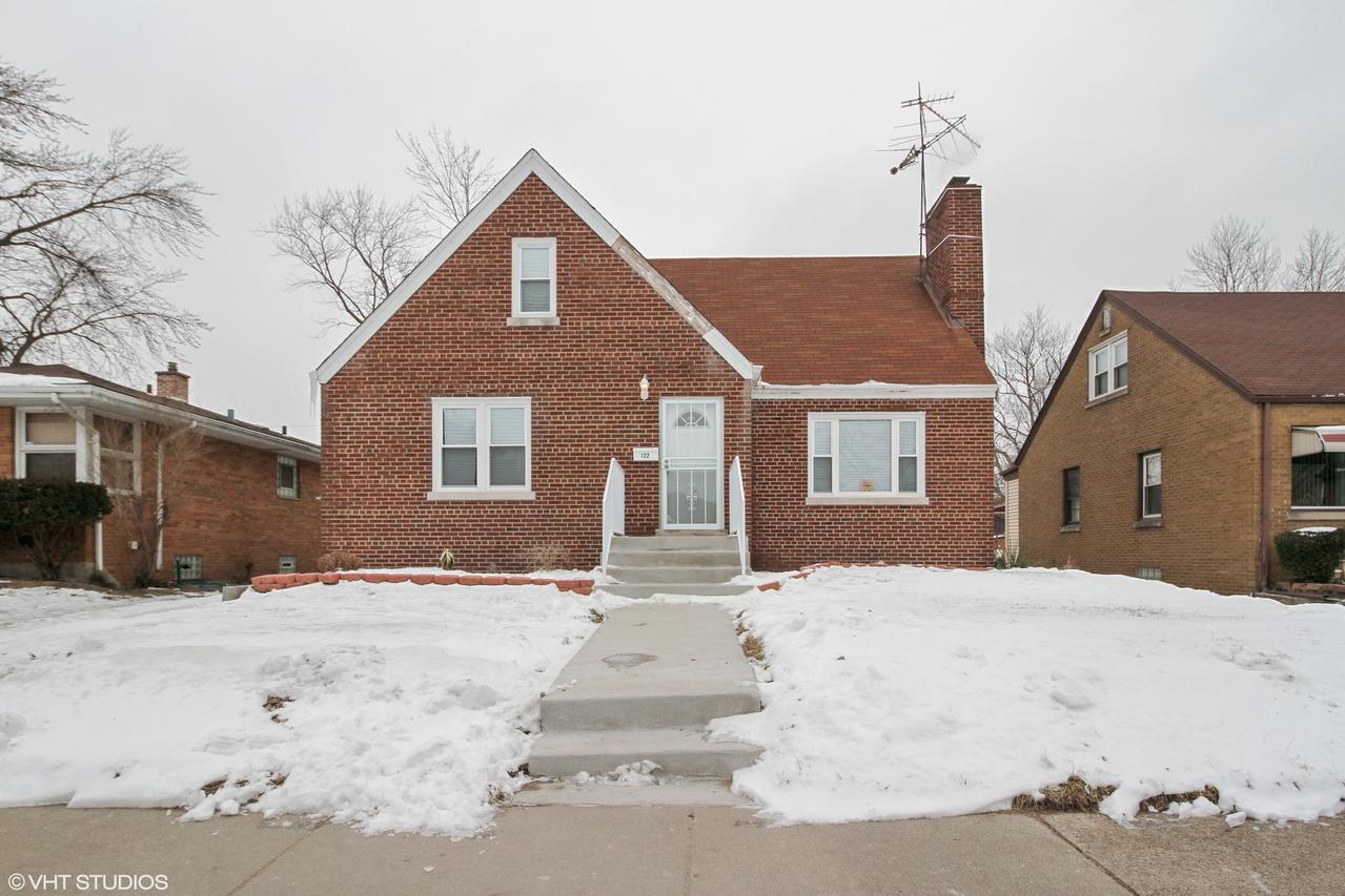122 Highland St., Calumet City, IL 60409