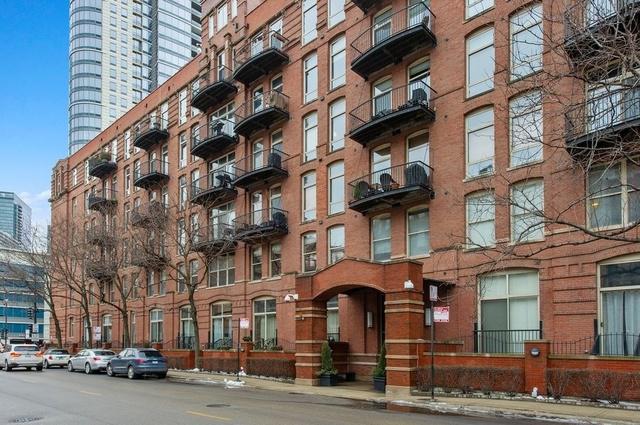 550 N Kingsbury St. #416, Chicago, IL 60610