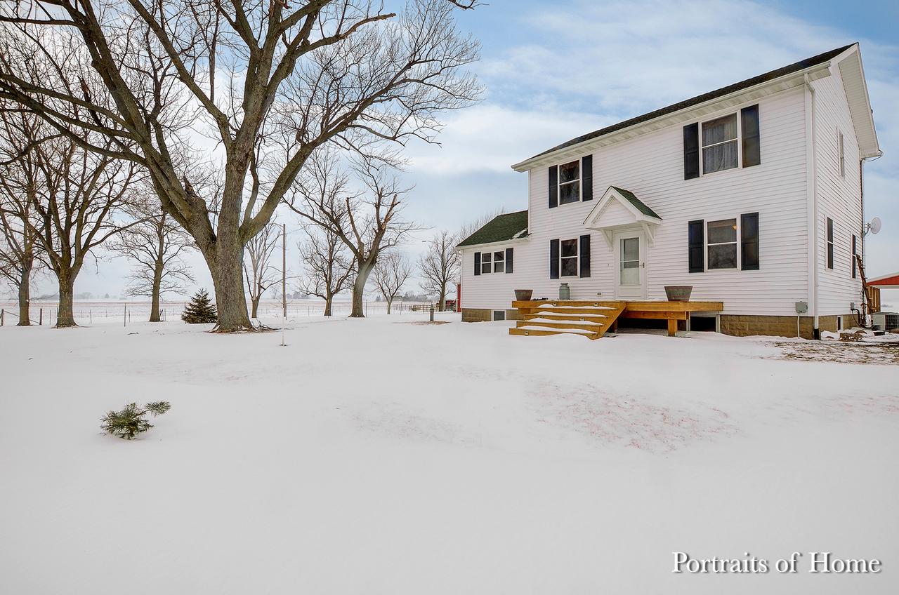 10209 Walker Rd., Yorkville, IL 60560