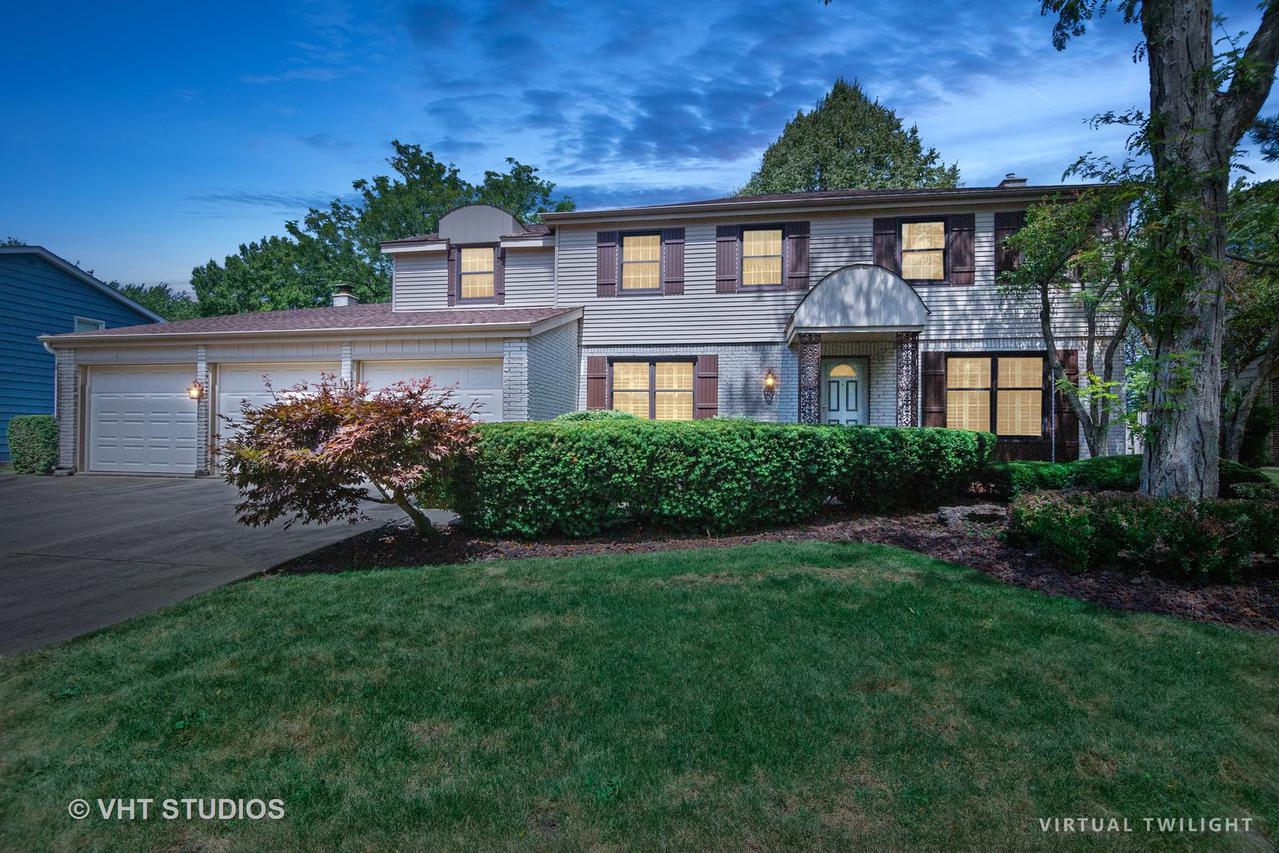 3642 Russett Ln., Northbrook, IL 60062