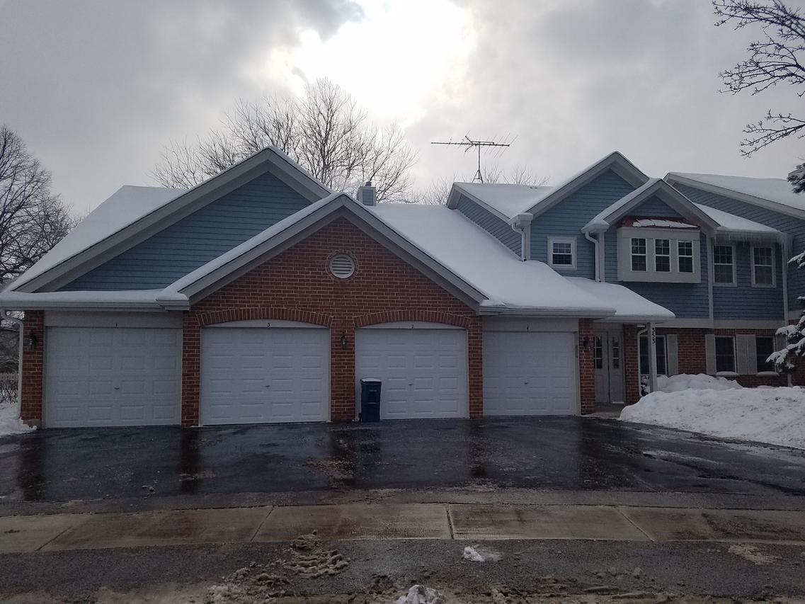 353 Pembroke Ct. #2, Schaumburg, IL 60193