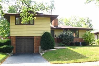 1513 Carson Dr., Homewood, IL 60430