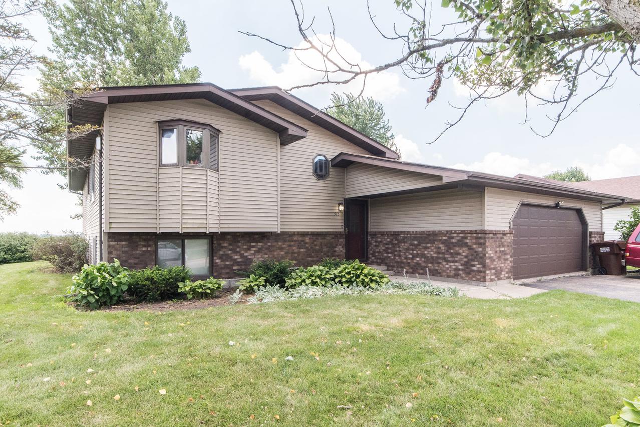 515 W Cherokee Ave., Shabbona, IL 60550
