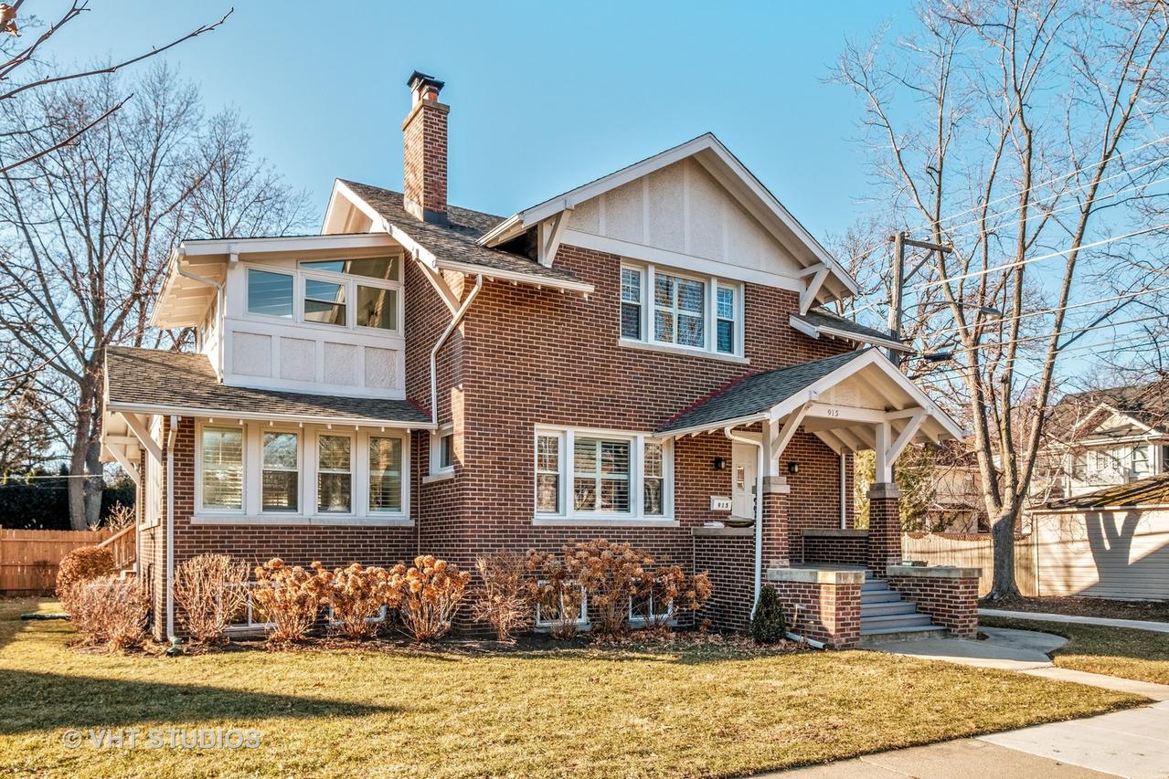 915 11th St., Wilmette, IL 60091