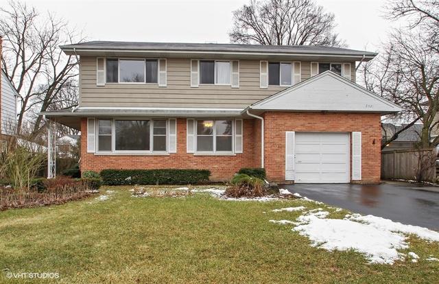 2521 Thornwood Ave., Wilmette, IL 60091