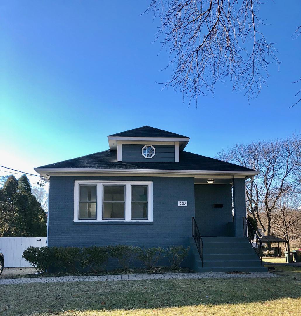 708 Prospect Ave., Barrington, IL 60010