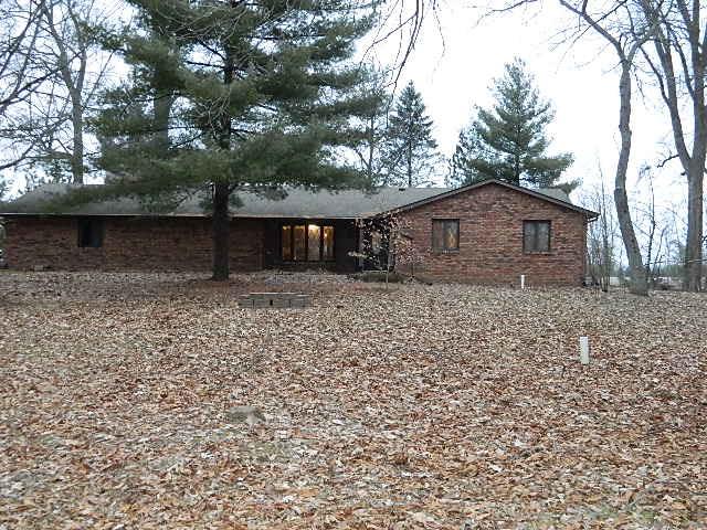 4788 Seven Hills Rd., Clinton, IL 61727