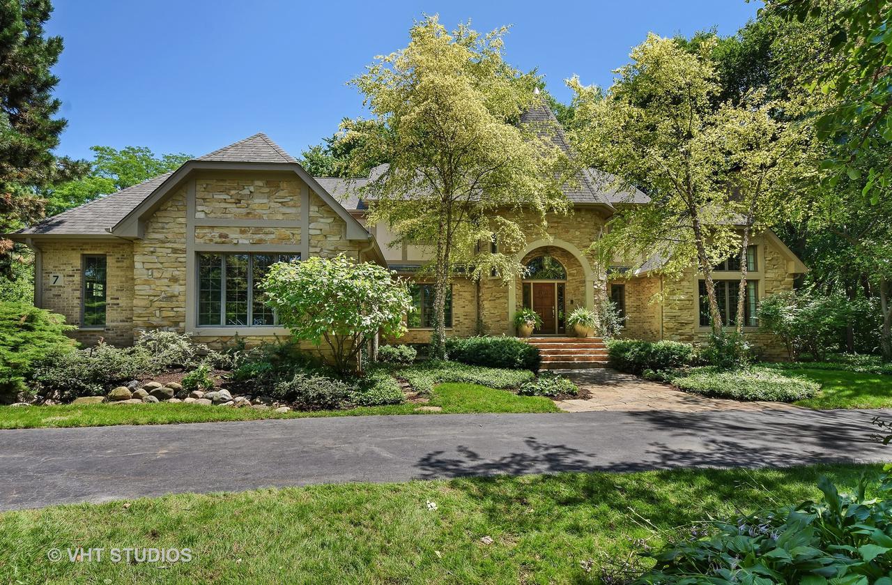 7 Ambrose Ln., South Barrington, IL 60010
