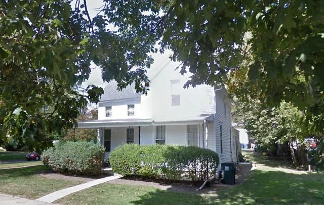 512 W White St., Champaign, IL 61820