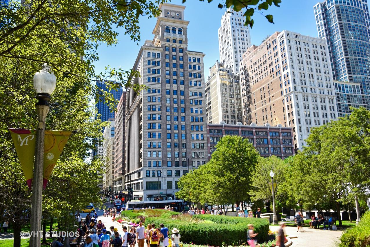 6 N Michigan Ave. #1901, Chicago, IL 60602