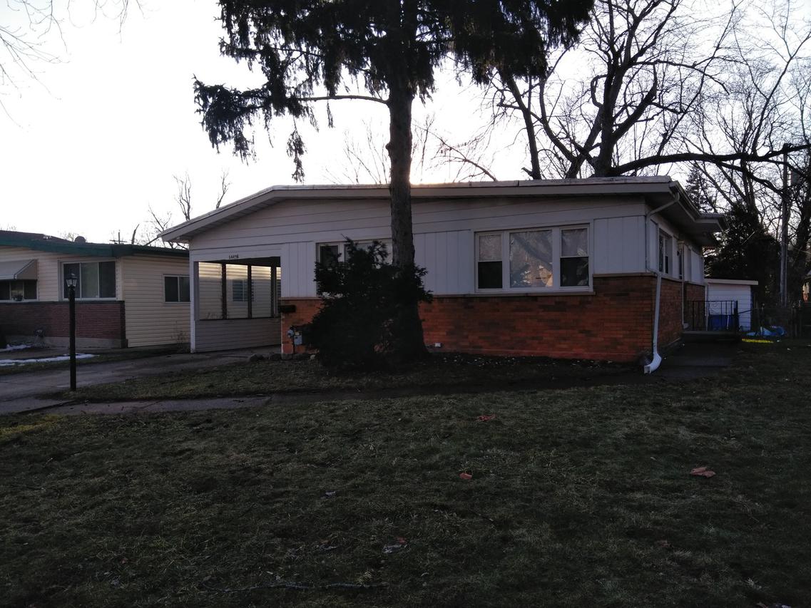 14426 S Peoria St., Harvey, IL 60426