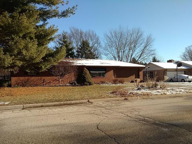 305 Whittemore Dr., South Beloit, IL 61080