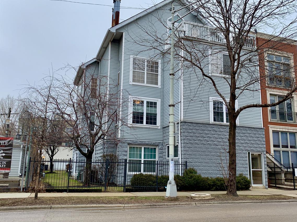 1640 W Diversey Pkwy. #2, Chicago, IL 60614