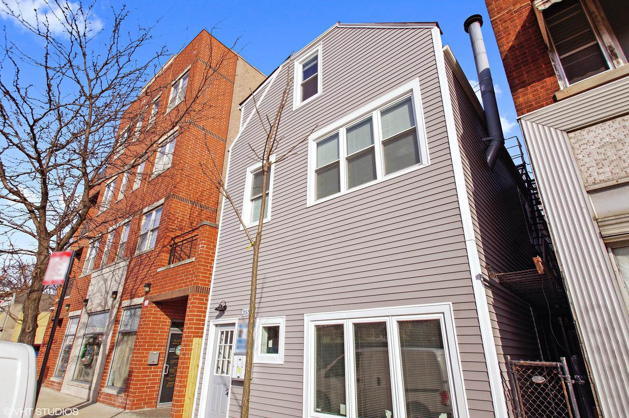 3555 N Milwaukee Ave., Chicago, IL 60641