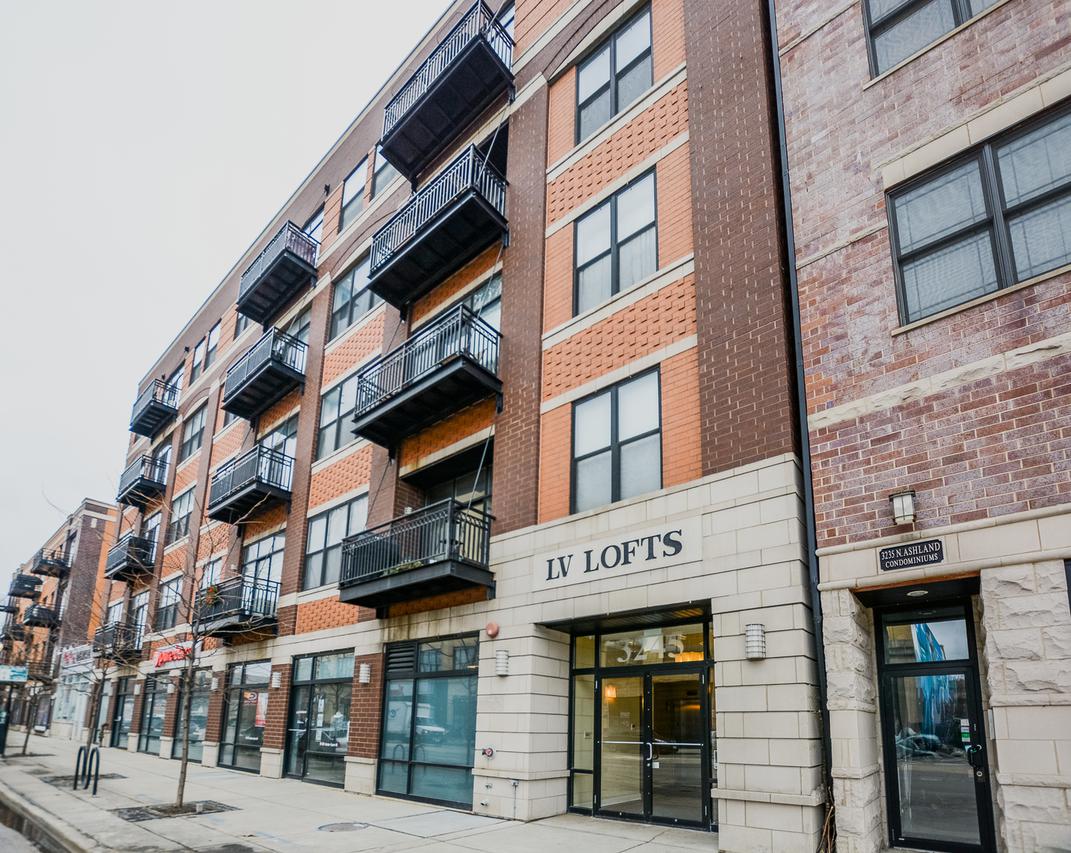 3245 N Ashland Ave. #4C, Chicago, IL 60657