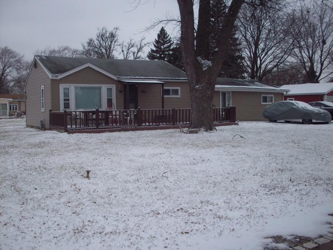 3120 Haber Ave., Melrose Park, IL 60164