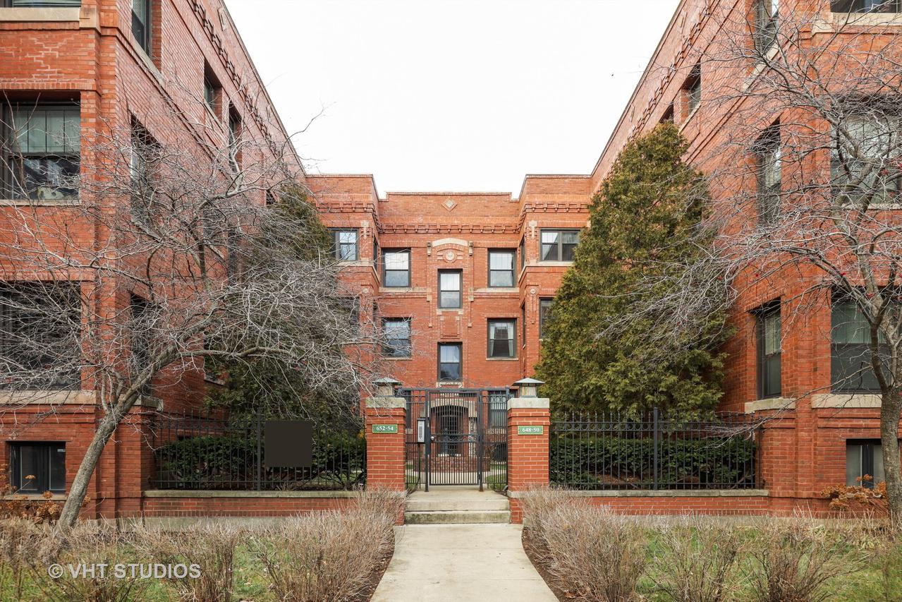 650 W Aldine Ave. #2, Chicago, IL 60657