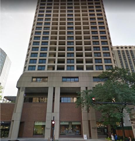 1030 N State St. #35C, Chicago, IL 60610