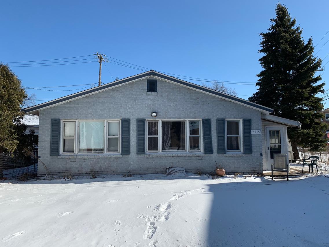 2715 N Marwood St., River Grove, IL 60171