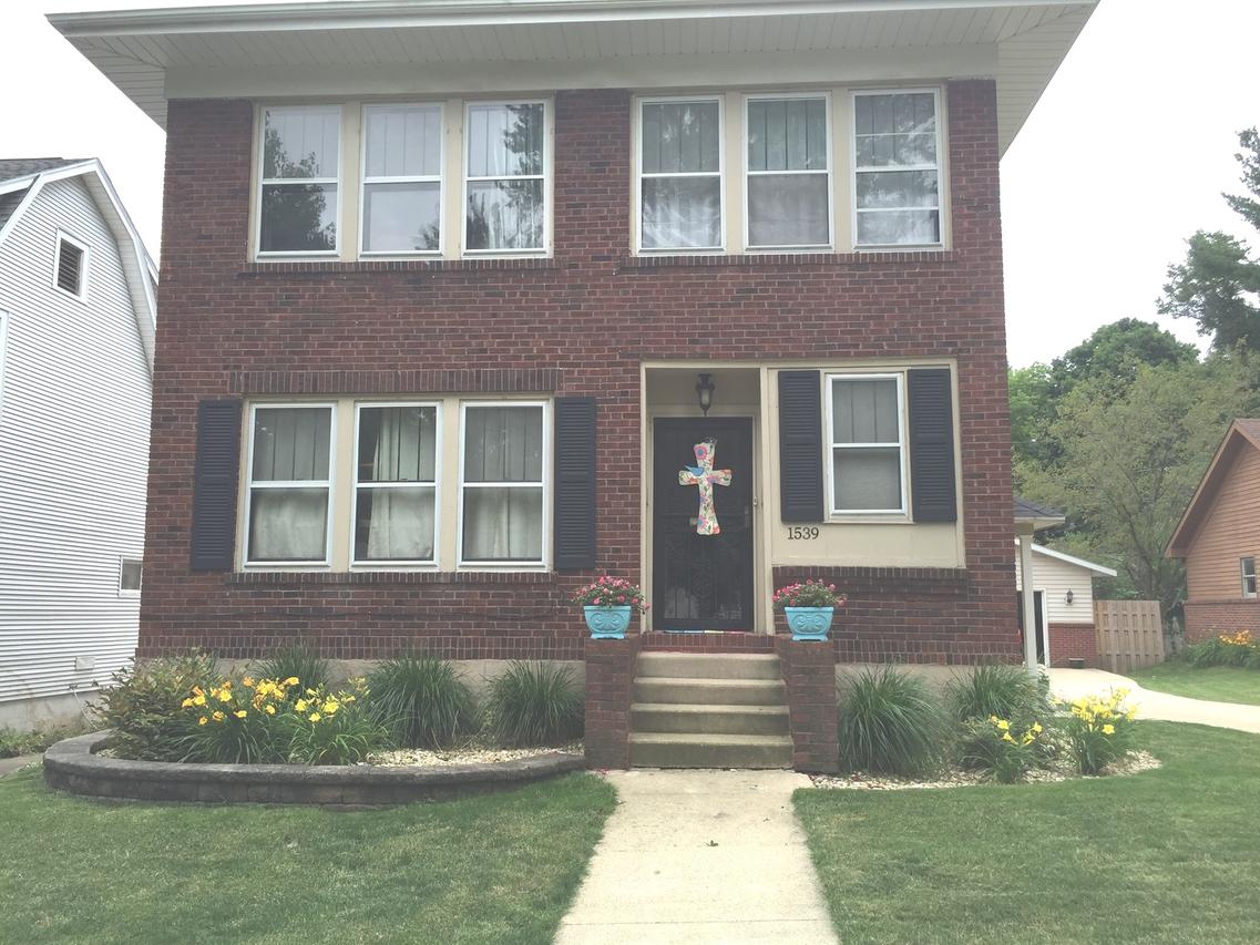 1539 W Harrison St., Freeport, IL 61032