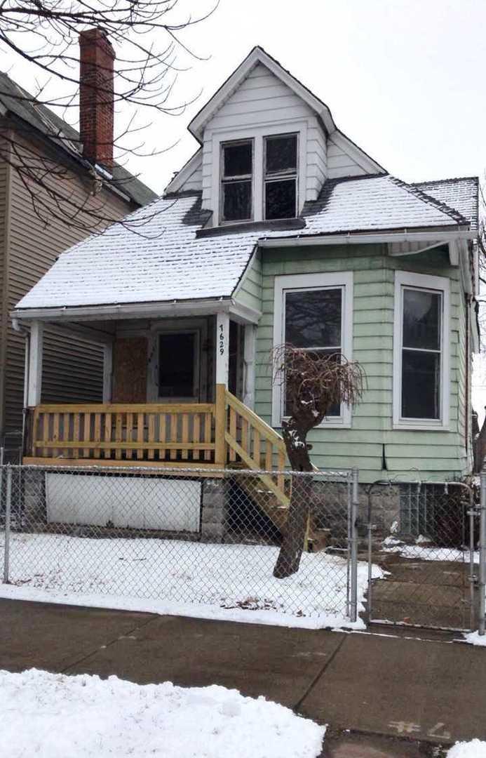 7629 S Dante Ave., Chicago, IL 60619