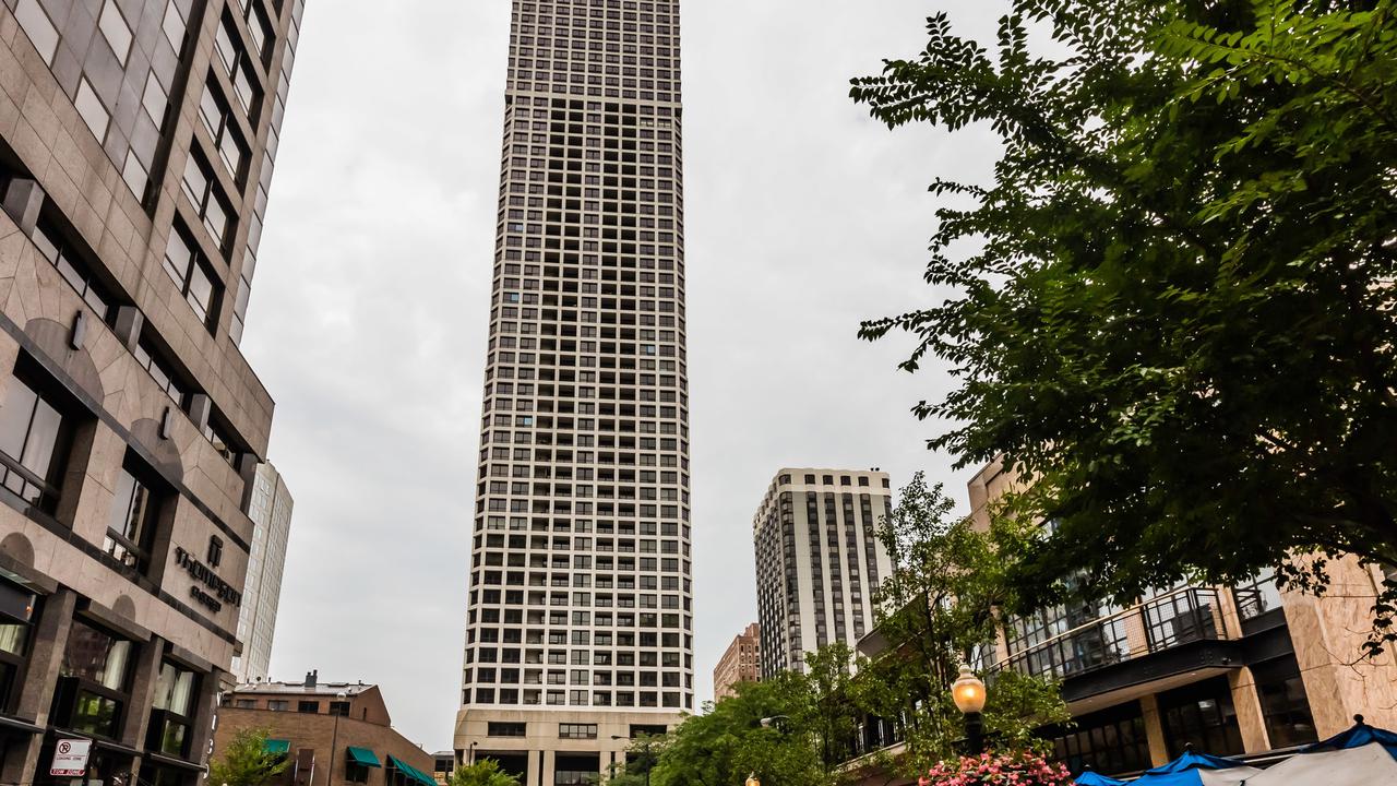 1030 N State St. #34LM, Chicago, IL 60610