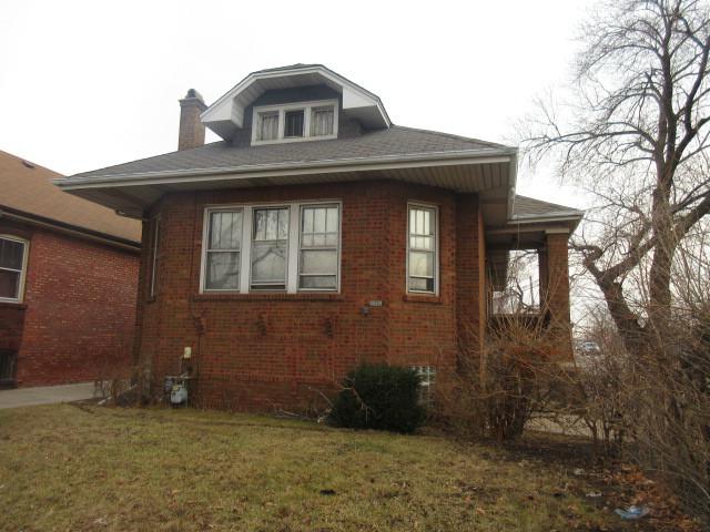1647 S 10th Ave., Maywood, IL 60153
