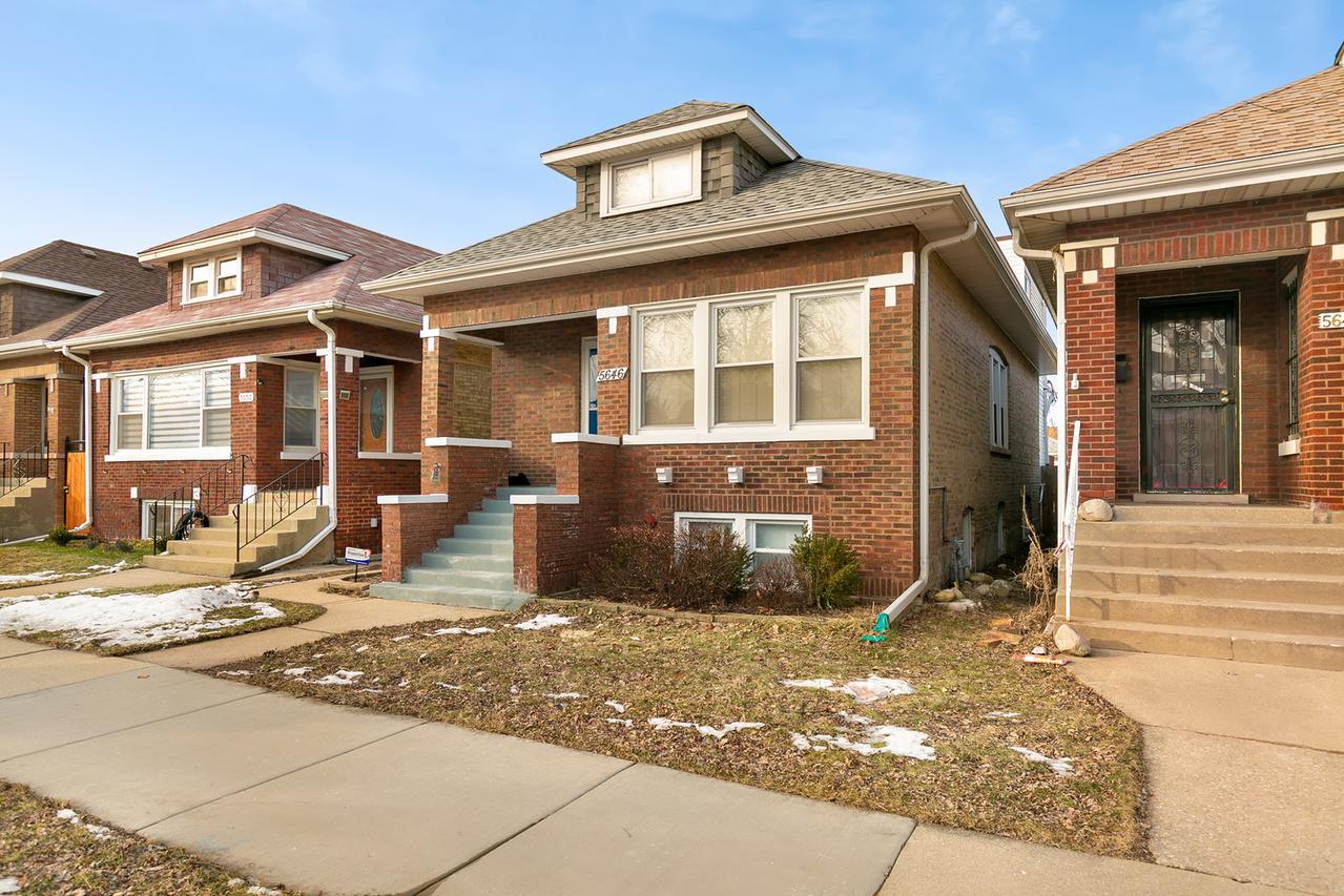 5646 W Waveland Ave., Chicago, IL 60634