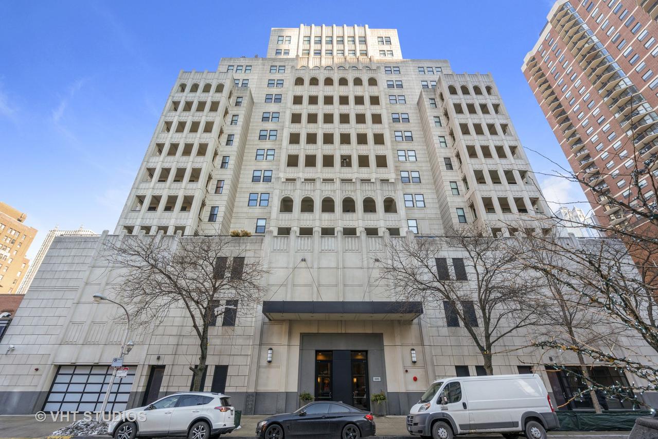 1155 N Dearborn St. #1302, Chicago, IL 60610